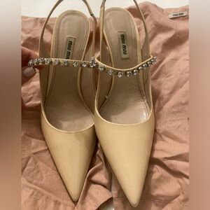 Miu miu light pink stunning heals